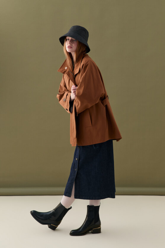 Stand Collar Water-Repellent Trench Coat - Camel - Gusto