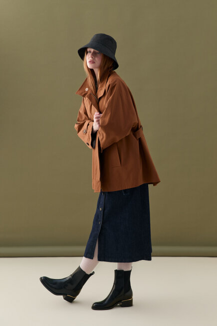 Stand Collar Water-Repellent Trench Coat - Camel - Gusto