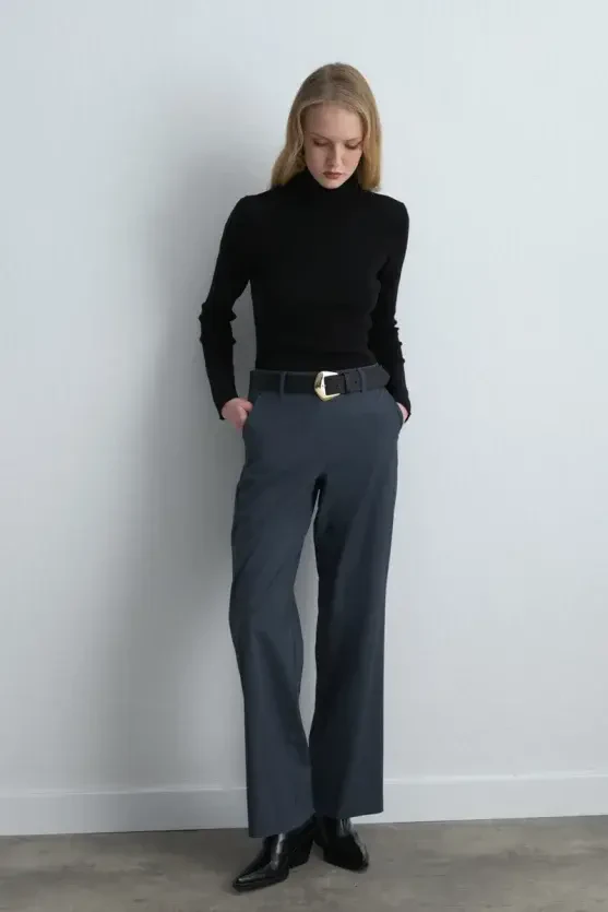 Straight Leg Fabric Pants - Navy Blue - Gusto