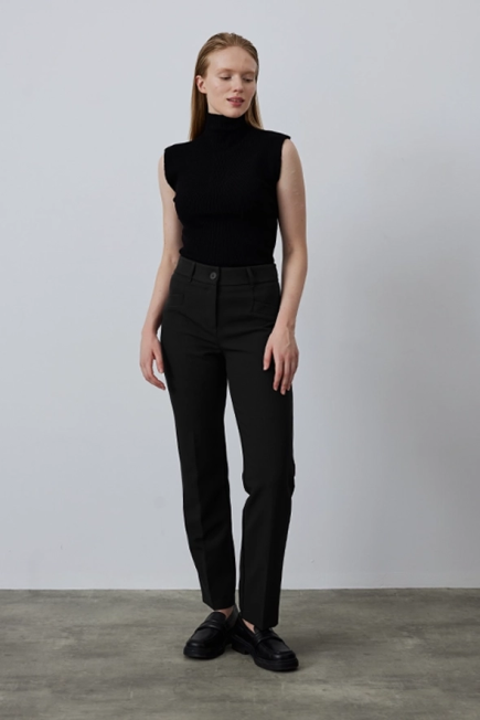 Straight Leg Pants - Black Black