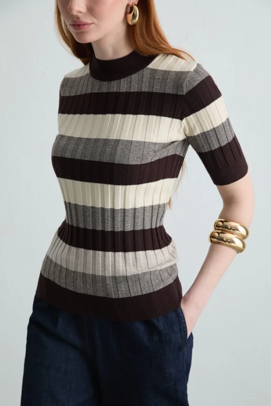 Striped Half Sleeve Knit Blouse Brown - 2