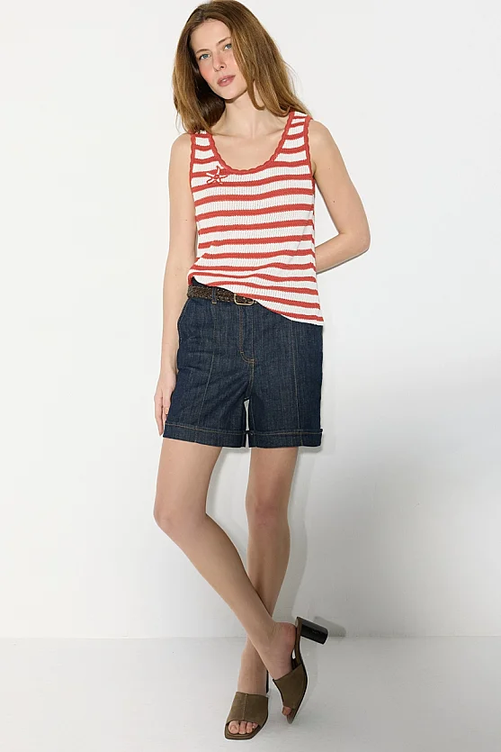 Striped Mercerized Knit Tank Top with Star Appliqué - Red - Gusto