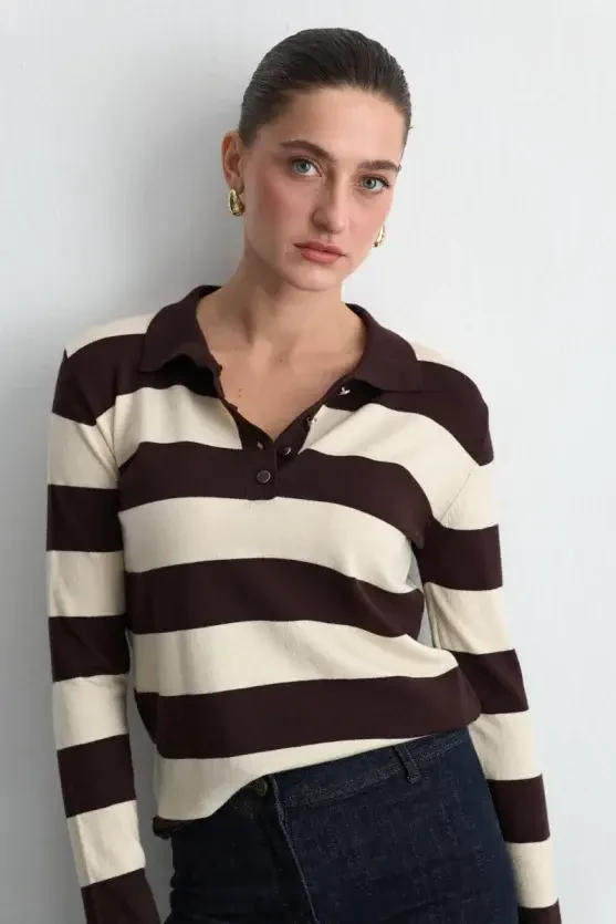 Striped Polo Neck Knit Blouse - Brown - 3