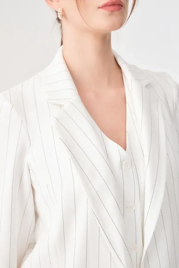 Striped Relaxed Cut Jacket - White - 4