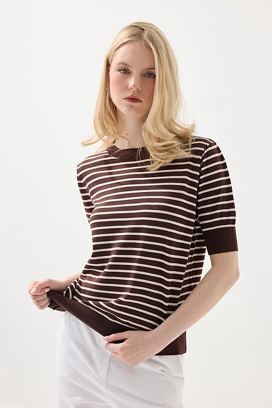 Striped Short Sleeve Knit Blouse - Brown - Gusto