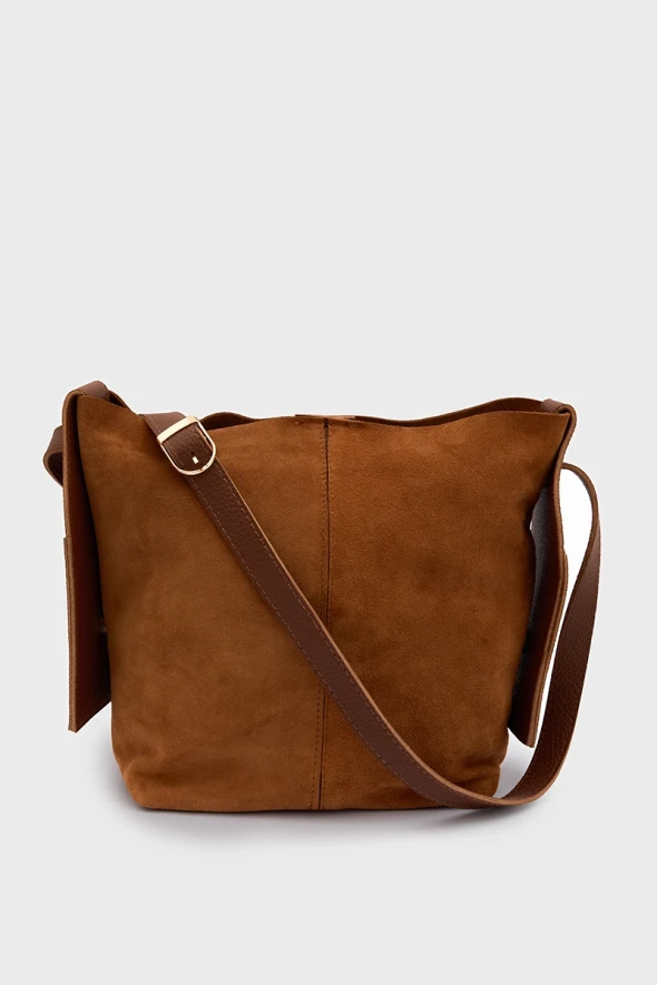 Suede Bag with Puppy - Tan - 7