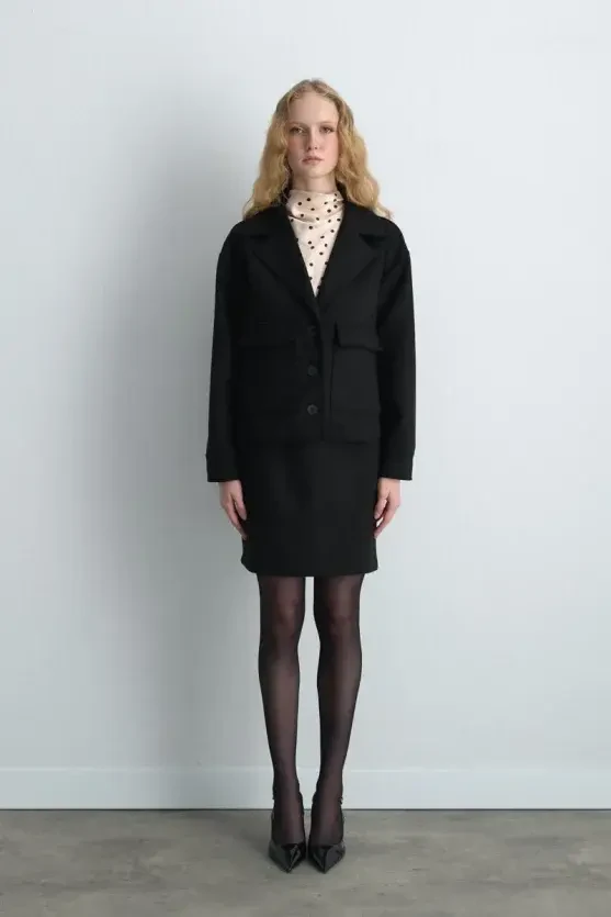 Suede Jacket with Pockets - Black - 4