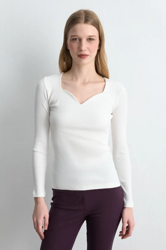 Sweetheart Neck Cotton Blouse Ecru - 2