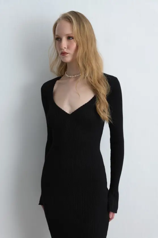 Sweetheart Neck Ruffled Viscose Knit Dress Black - Gusto