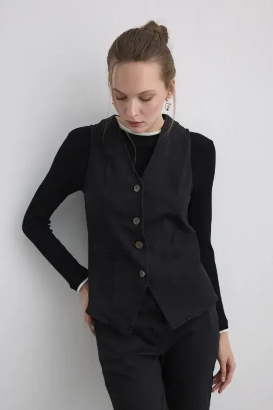 Tencel Denim Black Vest - Black - Gusto
