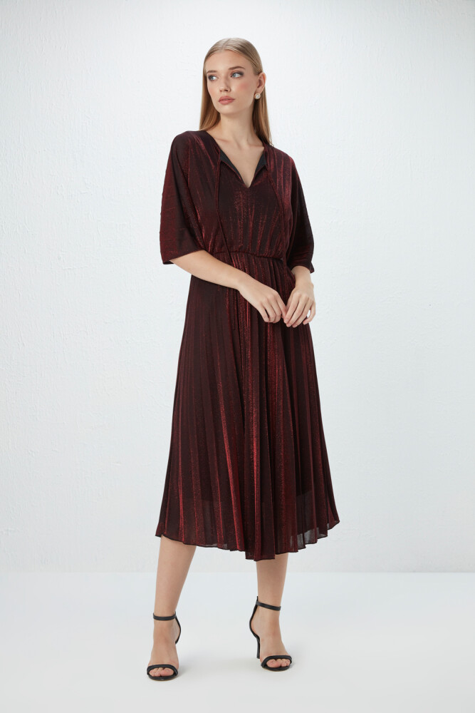 Tied-Front Pleated Dress - Red Red