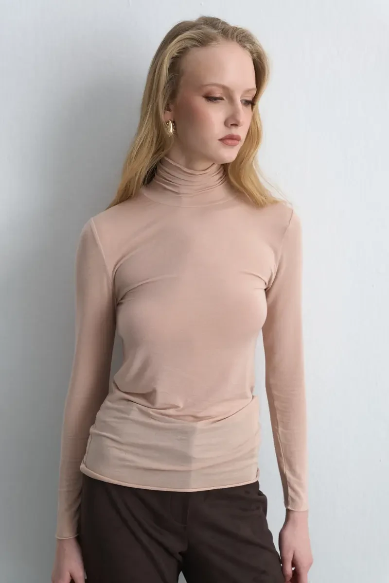 Turtleneck Cashmere Blouse - Powder Pink