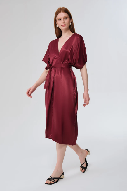 V-neck Belted Satin Dress - Cherry Vişne