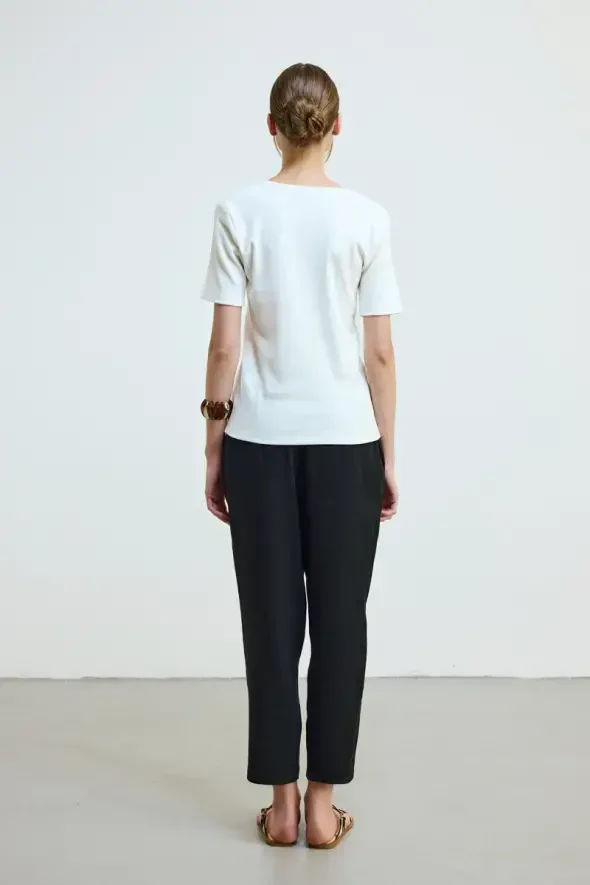 V-Neck Cotton Ribbed T-Shirt - Ecru - 5