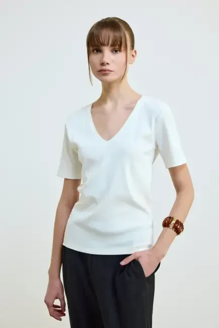 V-Neck Cotton Ribbed T-Shirt - Ecru Ecru
