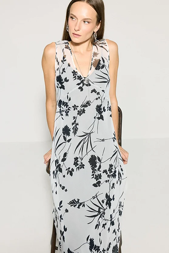 V-Neck Cowl Back Long Evening Dress - White - 10