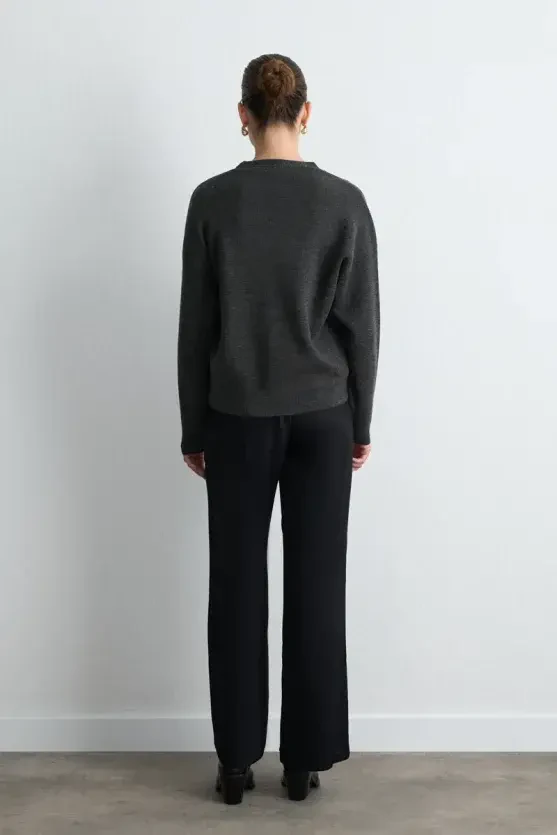 V-Neck Knit Wool Cardigan - Anthracite - Gusto