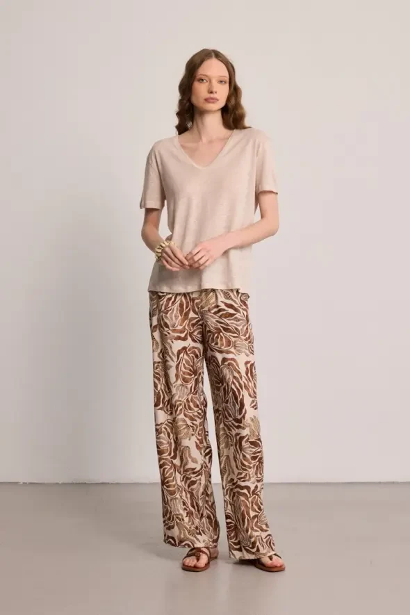 V-Neck Linen T-Shirt - Beige - 2