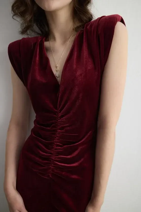 V-Neck Long Velvet Evening Dress - Burgundy - Gusto