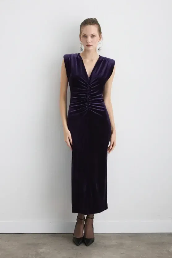 V-Neck Long Velvet Evening Dress - Mulberry - Gusto