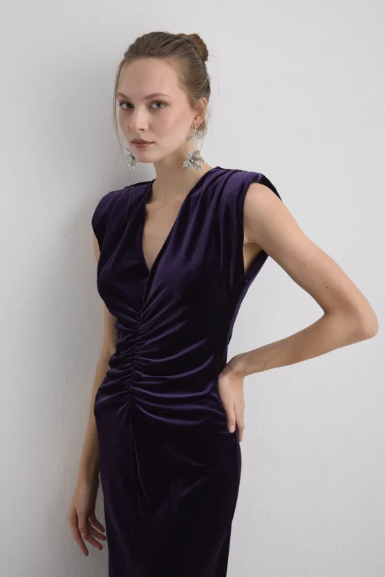 V Neck Long Velvet Evening Dress Mulberry - Gusto