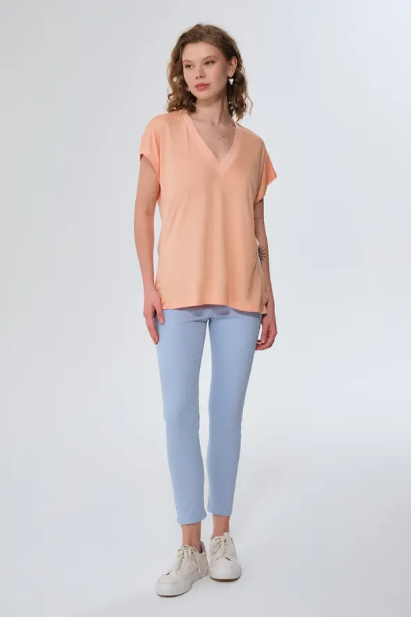 V-neck Low Sleeve T-shirt - Peach - 3