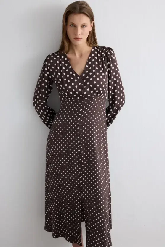 V-Neck Polka Dot Long Viscose Satin Dress - Brown - Gusto