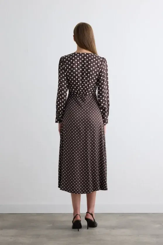 V-Neck Polka Dot Long Viscose Satin Dress - Brown - Gusto
