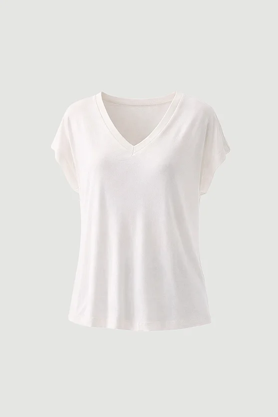 V-Neck Relaxed Fit Bamboo T-Shirt - White - Gusto