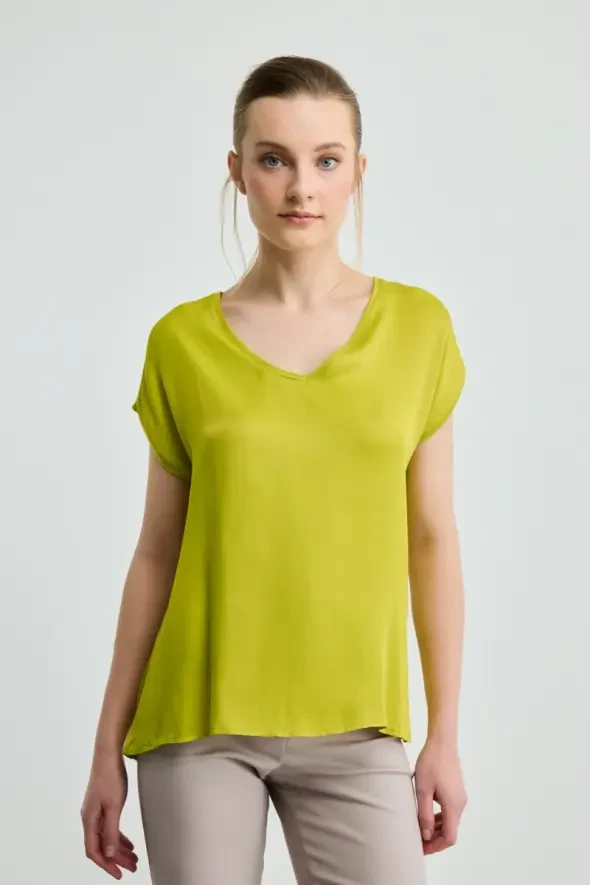 V-Neck Satin Front T-shirt - Pistachio Green - 1
