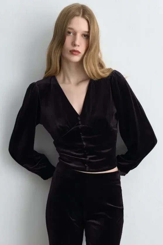 V-Neck Velvet Blouse - Plum - Gusto