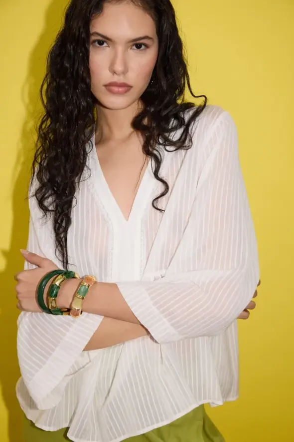 V-Neck Viscose Blouse - White - Gusto