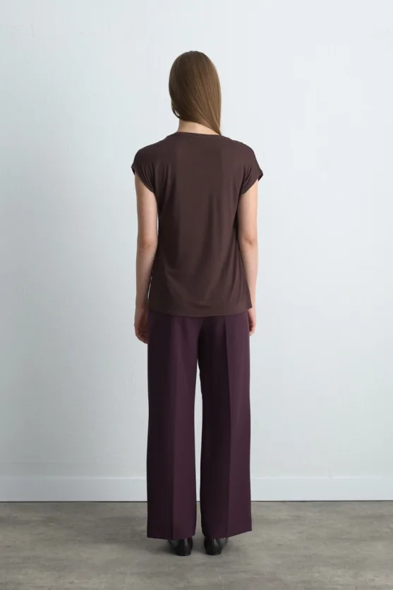 V Neck Viscose Satin Front T Shirt Brown - Gusto