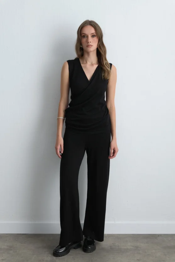 Viscose Knit Shimmer Pants Black - Gusto