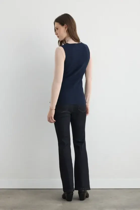 Viscose Knit Vest - Navy Blue - Gusto
