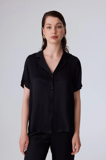 Viscose Satin Shirt with Short Sleeve - Black - Gusto