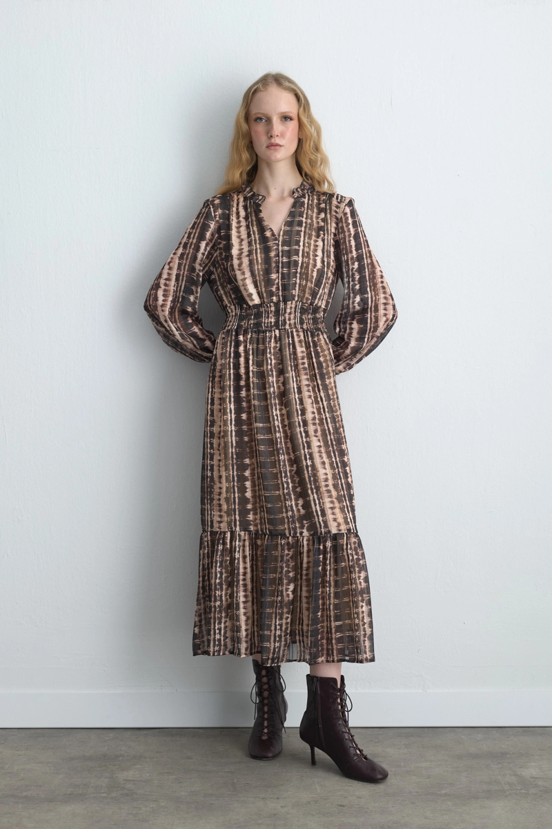 Waist Fitted Foil Patterned Long Dress Brown - Gusto