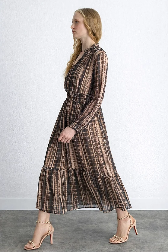 Waist Fitted Foil Patterned Long Dress Brown - Gusto