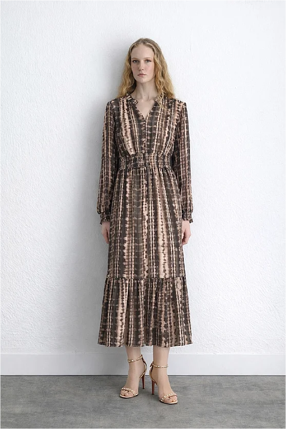 Waist Fitted Foil Patterned Long Dress Brown - Gusto