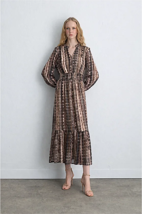 Waist Fitted Foil Patterned Long Dress Brown - Gusto