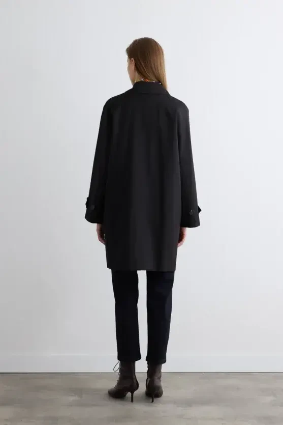 Water-Repellent Relaxed Fit Trench Coat - Black - 7