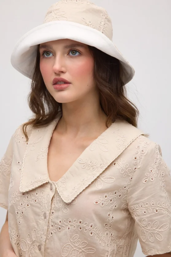 Wide Collar Broderie Shirt - Mink - 5