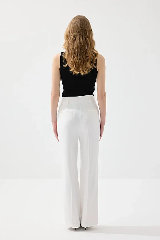Wide Leg Crepe Pants - White - 8