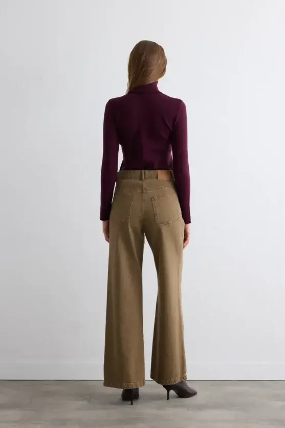 Wide-Leg Denim Pants - Brown - Gusto