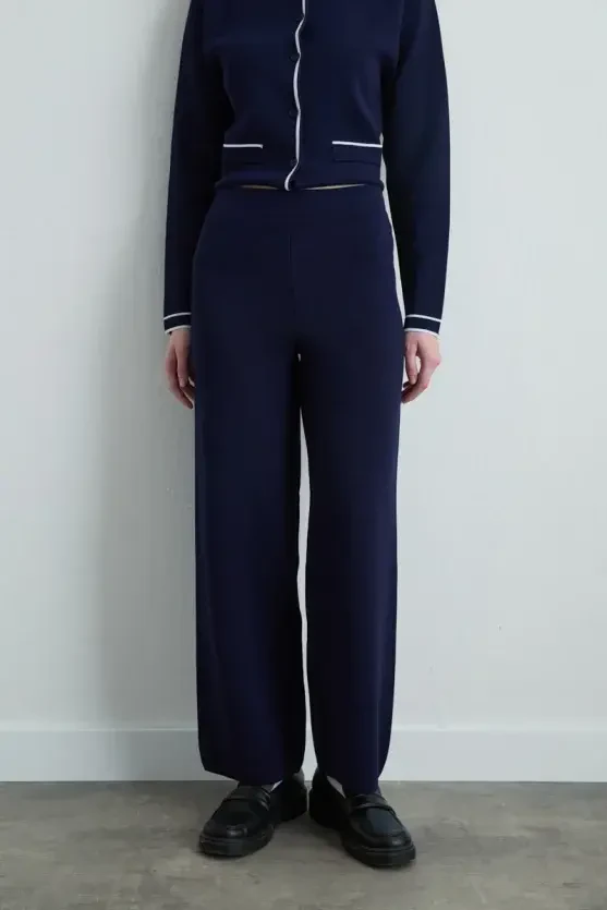 Wide-Leg Knit Pants - Navy Blue - Gusto