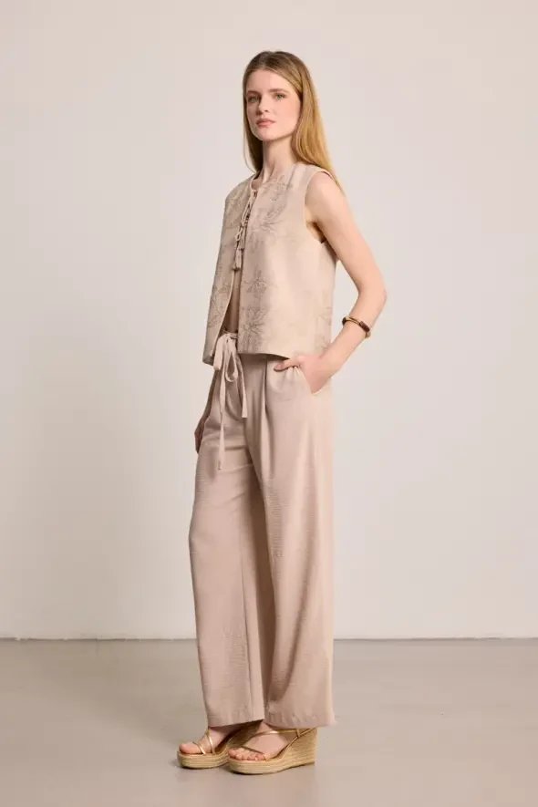 Wide Leg Pants with Thin Belt - Beige - 3