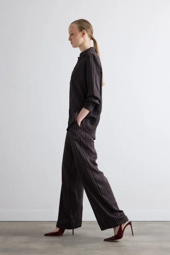 Wide-Leg Satin Pants - Brown - 4