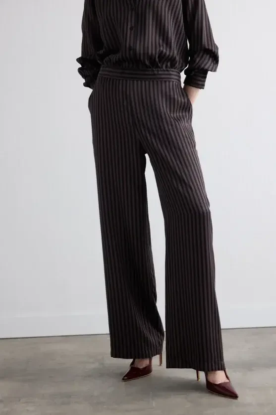 Wide-Leg Satin Pants - Brown - Gusto