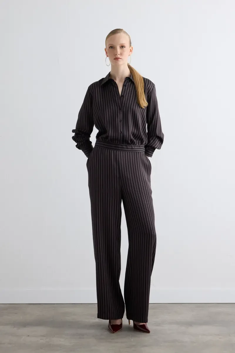 Wide-Leg Satin Pants - Brown - 1