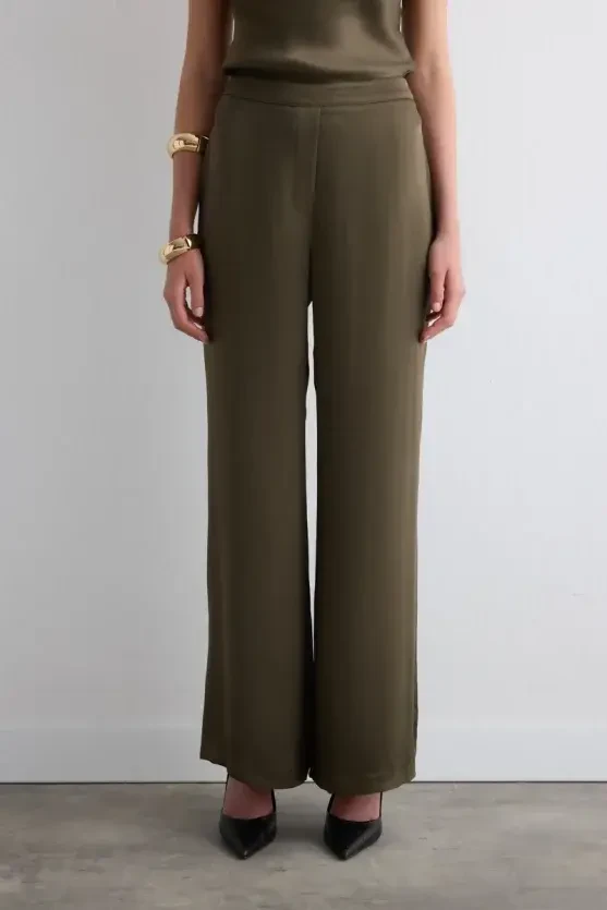 Wide-Leg Satin Pants - Green - Gusto